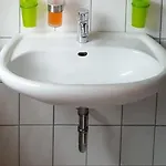 Schneider *